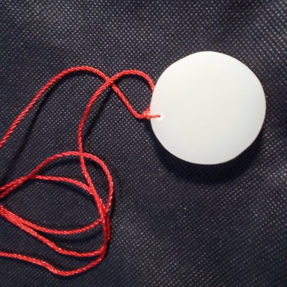 Lion jade pendant - Picture 2 of 4